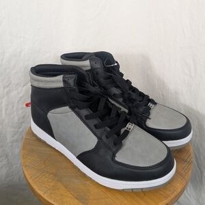 Fubu Men's Heritage Basketball High-Top Sneakers